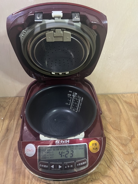 Nồi cơm 249 ZOJIRUSHI 1L