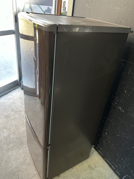 Tủ lạnh PVN986 Panasonic 168L
