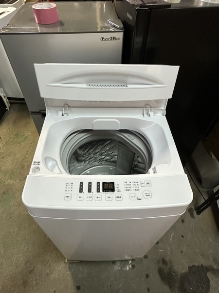 Máy giặt 765 HISENSE 5.5KG 2021