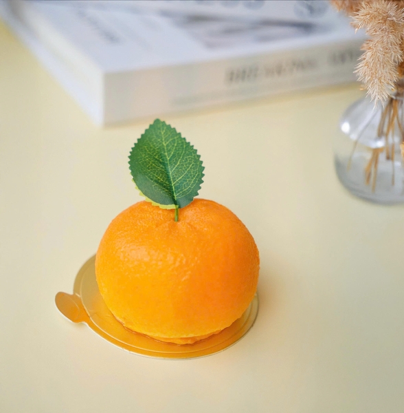 Bánh Mousse Quả Cam