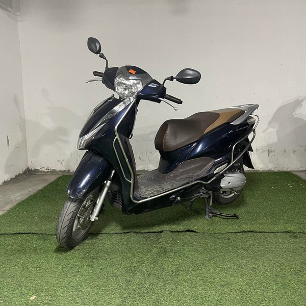 Honda Lead 125 đi lâu thường bị giật  VnExpress