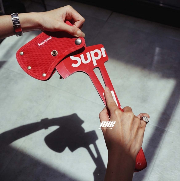 SUPREME SOG HAND AXE | ALL ABOUT KOREA