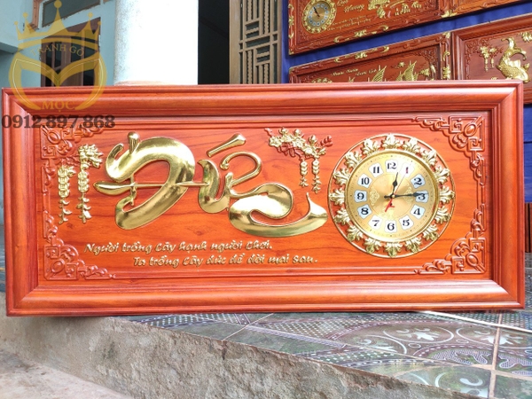 Tranh Đồng Hồ Gỗ Hương Thếp Vàng Chữ Đức 108cm x 48cm - TGM2007
