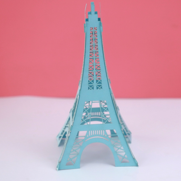 Tháp Eiffel - Xanh