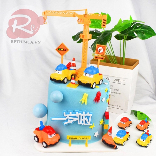 Bộ 4 ô tô đội mũ