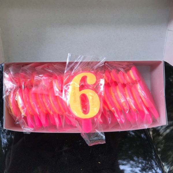 Nến số vàng đỏ số 6