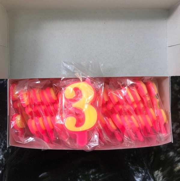 Nến số vàng đỏ số 3