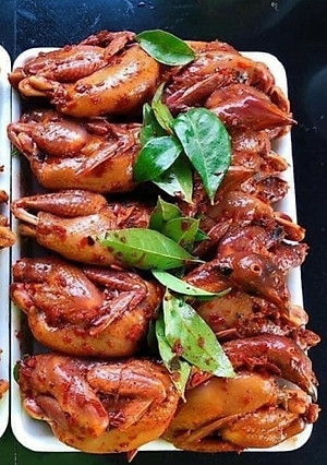 Chim Cút thịt loại to - Khay 10 con (700-900g/khay)