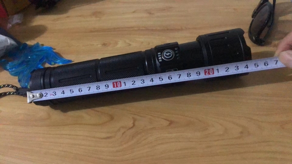 Đèn Pin Laser Siêu Sáng TH-40-TG - Chiếu Xa 1000m, Zoom Quang Học, Sạc Nhanh Type-C