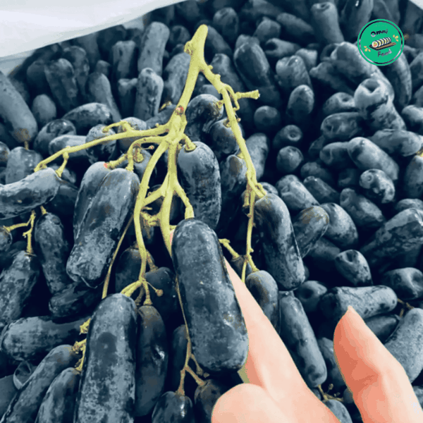 Nho Móng Tay – Giòn Ngọt Đặc Trưng, Dáng Thon Dài Lạ Mắt