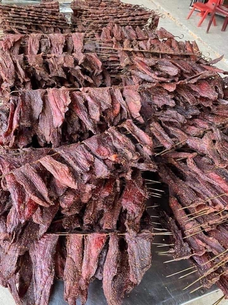 Thịt Lợn Gác Bếp