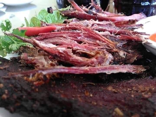 Thịt Lợn Gác Bếp
