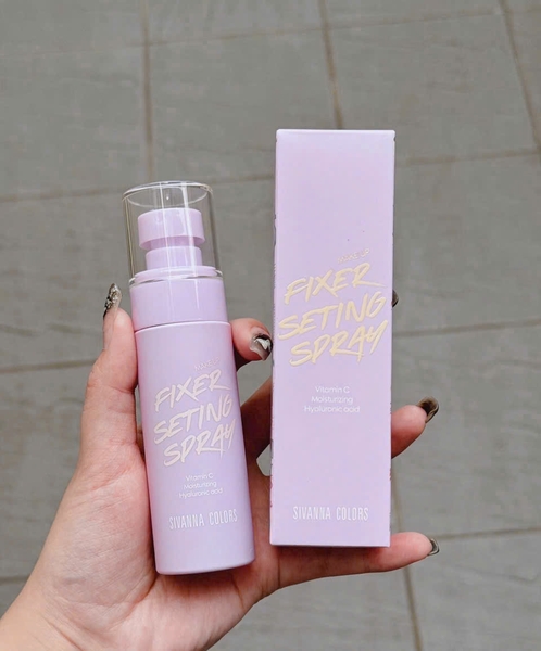 Xịt khoá nền Sivanna Fixer Setting Spray