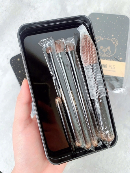 SET 5 CỌ TRANG ĐIỂM MOSCHINO P&S (PINK & SWEET)