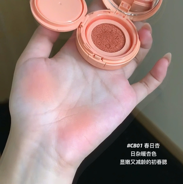 Má hồng kem Into You Air Cushion Blush