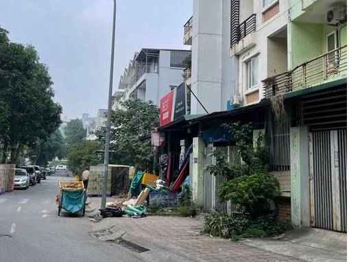 Đẳng Cấp Sống - Bán Liền Kề Nv Hữu Hưng 94m2 - 4 Tầng - Mặt Tiền 5m - Kinh Doanh Đỉnh