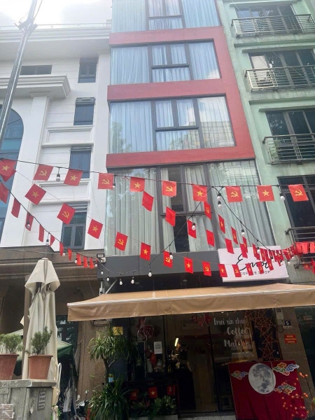 BÁN NHÀ MẶT PHỐ LÊ VĂN LINH HOÀN KIẾM