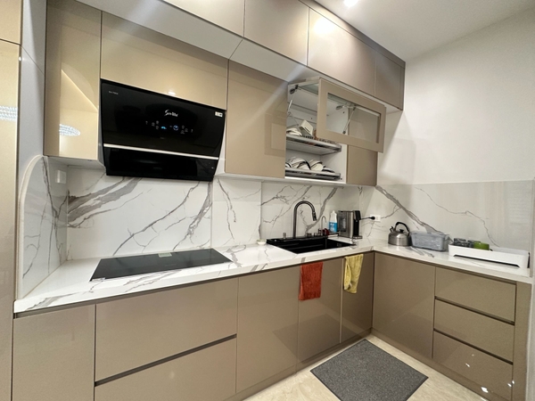 SIÊU PHẨM LÔ GÓC TRẦN DUY HƯNG CẦU GIẤY - PHƯỜNG TRUNG HÒA - THANG MÁY - XÂY MỚI CỰC ĐẸP - 12.9 TỶ