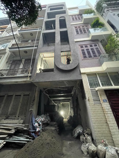 NHÀ PHÂN LÔ 7 TẦNG THANG MÁY - NGÕ THÔNG TRUNG KÍNH - PHƯỜNG TRUNG HÒA, CẦU GIẤY - XÂY MỚI, KINH DOANH VP - 30.5 TỶ