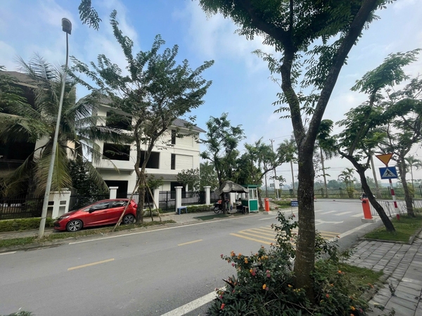 BÁN BIỆT THỰ LIỀN KỀ LÔ GÓC 2 MẶT THOÁNG - SUNNY GARDEN CITY, QUỐC OAI - 366M2 - 50 TỶ