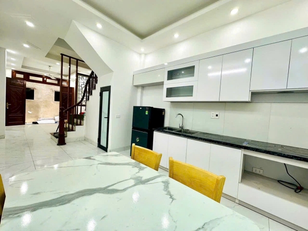 🌟 SIÊU PHẨM NHÀ ĐẸP 5 TẦNG – TRUNG TÂM LAI XÁ, HOÀI ĐỨC, HÀ NỘI