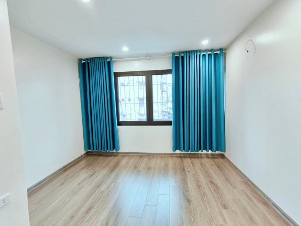 BÁN CĂN HỘ TẬP THỂ DOÃN KẾ THIỆN - CẦU GIẤY: CĂN GÓC 80M2 SỬ DỤNG - 3 PHÒNG NGỦ - Ô TÔ ĐỖ CỬA - GIÁ 5.2 TỶ