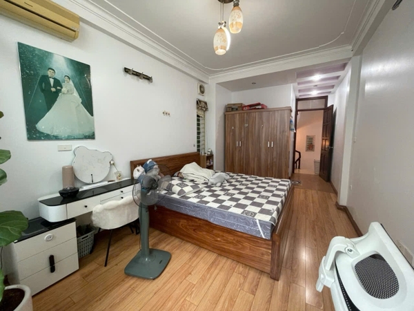 BÁN NHÀ TẠ QUANG BỬU - BÁCH KHOA: NHÀ DÂN XÂY KIÊN CỐ - 2 MẶT THOÁNG - VỊ TRÍ LÕI HAI BÀ TRƯNG - GIÁ 11.6 TỶ