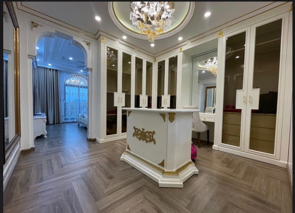 BÁN TÒA NHÀ MẶT PHỐ NGÔ GIA TỰ - LONG BIÊN: 7 TẦNG THANG MÁY - DÂN XÂY ĐỘC LẬP - CÔNG NĂNG 10 PHÒNG NGỦ - KINH DOANH SIÊU ĐỈNH