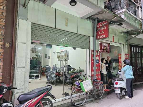 BÁN NHÀ VŨ TÔNG PHAN - THANH XUÂN: VỊ TRÍ HIẾM SÁT MẶT PHỐ - NGÕ THÔNG Ô TÔ - NỞ HẬU LỘC PHÁT - GIÁ 30.9 TỶ