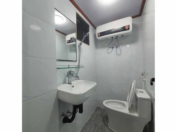 BÁN NHÀ HOÀNG ĐẠO THÀNH - THANH XUÂN: DIỆN TÍCH SỬ DỤNG 40M2 - 2 PHÒNG NGỦ FULL NỘI THẤT - GIÁ RẺ NHẤT KHU VỰC - 2.19 TỶ