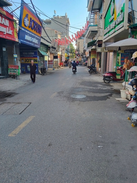 【SIÊU PHẨM MẶT TIỀN KINH DOANH 130M2】Bán Đất Mặt Tiền Trục Chính Kim Chung - Full Thổ Cư - Mặt Tiền 5m - Đường 7m Ô Tô Tránh - Đang Cho Thuê 10 Triệu/Tháng - Tiềm Năng Vô Cùng - Giá 20.5 Tỷ