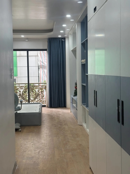 【SIÊU PHẨM ĐA NĂNG 8 TẦNG THANG MÁY TÂN MAI】Nhà Mới 47.2m² - Thiết Kế Tối Ưu 8 Tầng - Thang Máy - Nội Thất Cao Cấp - Mặt Ngõ Ô Tô Tránh - Tiềm Năng Kinh Doanh Vô Hạn - Giá 23.5 Tỷ