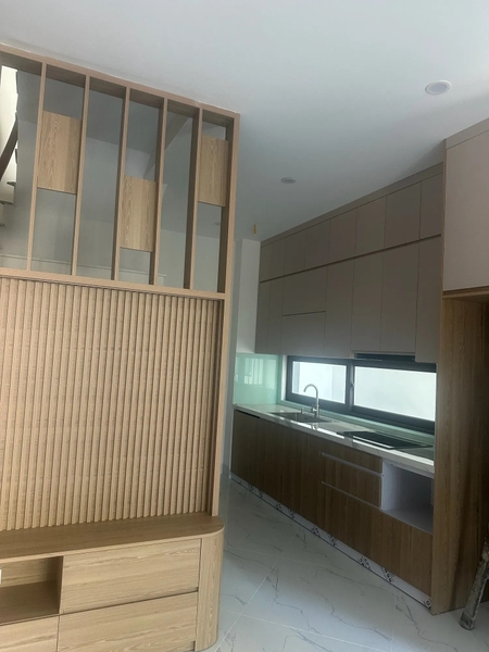 【NHÀ MỚI 5 TẦNG - THIẾT KẾ TỐI ƯU】 Xuân Đỗ, Long Biên - 35.8m² - 4 Phòng Ngủ Riêng Biệt - Giá 6.89 Tỷ