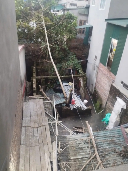 Ra Mắt Biệt Thự Phố 6 Tầng Thang Máy - 18 Đê Trần Khát Chân - Vị Trí Trung Tâm Vàng - Tiềm Năng Đa Dạng - Giá 16.5 Tỷ