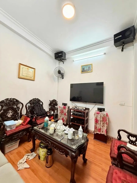 Bán Nhà 4 Tầng Mặt Ngõ Thông 35/40 Trần Khát Chân, Hai Bà Trưng - 9.2 Tỷ - Sổ Đỏ Nở Hậu