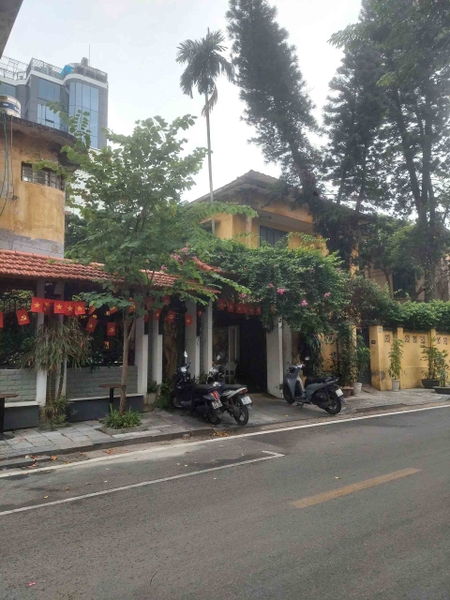 【BIỆT THỰ MẶT PHỐ - NGÔI NHÀ GIÁ TRỊ LỊCH SỬ - NGUYỄN GIA THIỀU, HOÀN KIẾM】- 120 TỶ