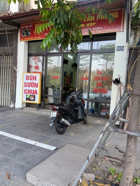 BÁN ĐẤT MẶT PHỐ NGUYỄN VĂN LINH - LONG BIÊN: VỊ TRÍ ĐẮC ĐỊA - MẶT TIỀN RỘNG - PHÔI XÂY BUILDING CỰC ĐẸP