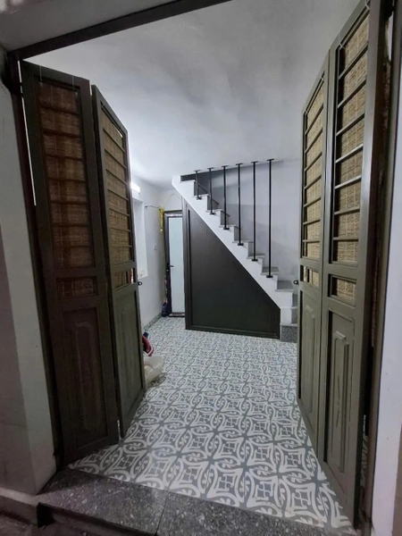 【NHÀ LÔ GÓC 3 THOÁNG - TRẦN KHÁT CHÂN, HAI BÀ TRƯNG】- Bạch Đằng, Hai Bà Trưng - 9m² - 2 Tầng - 10m Ra Phố - Giá 1.7 Tỷ