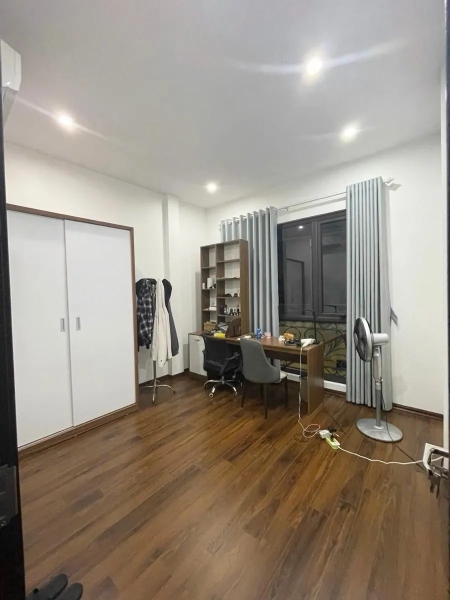 【NHÀ PHỐ 6 TẦNG THANG MÁY】 Đào Tấn, Ba Đình - 50m² - 2 Mặt Thoáng - Giá 18 Tỷ