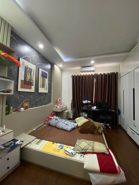 NHÀ ĐẸP 5 TẦNG - KHU PHÂN LÔ HÀNG KHÔNG -NGUYỄN SƠN, LONG BIÊN - 32M² - 9.1 TỶ