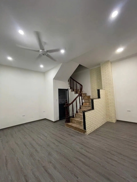 【NHÀ 4 TẦNG TỨ LIÊN - TÂY HỒ - 32M² - 4.2 TỶ】