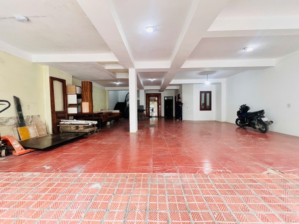 【DINH THỰ 6 TẦNG THANG MÁY】BÁN NHÀ 140M2 THÔN ĐÌA, NAM HỒNG - 6 TẦNG THANG MÁY - Ô TÔ VÀO NHÀ - 25.2 TỶ