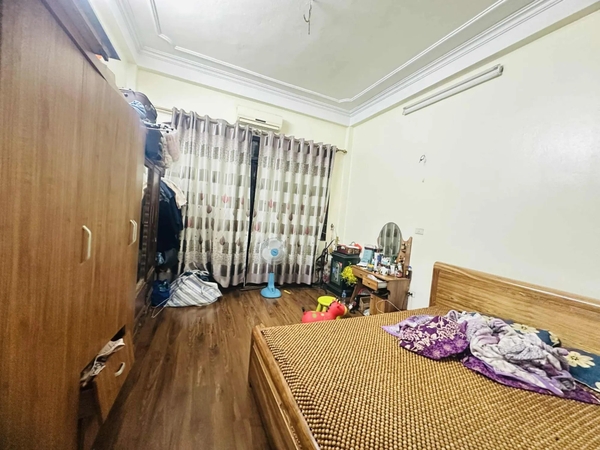 【NHÀ MỚI 4 TẦNG - HOÀNG VĂN THÁI】- 43m² - 4 PN - THIẾT KẾ HIỆN ĐẠI - 13.4 TỶ