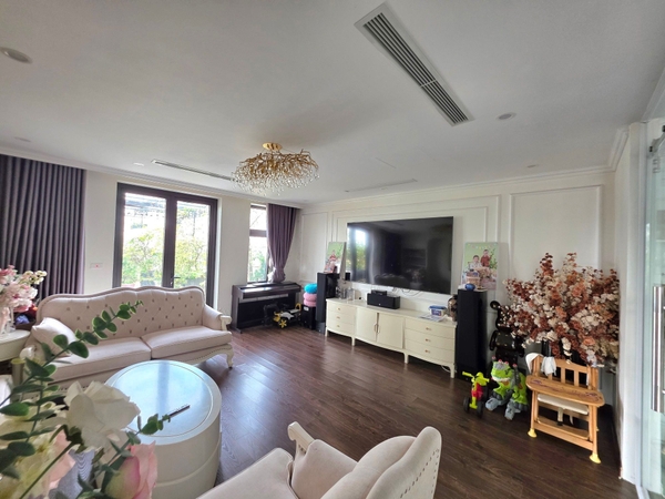 BÁN BIỆT THỰ PHỐ 7 TẦNG THANG MÁY - MẶT TIỀN 6M - 94 HỒNG TIẾN, LONG BIÊN - 43.5 TỶ