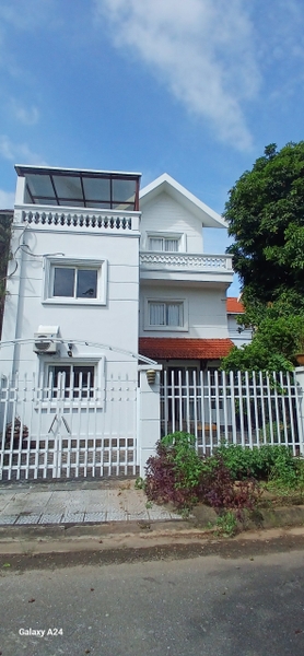 BÁN BIỆT THỰ PHÂN LÔ 218M2 VĨNH PHÚC - 3 MẶT THOÁNG - SÂN VƯỜN RỘNG - 18.9 TỶ