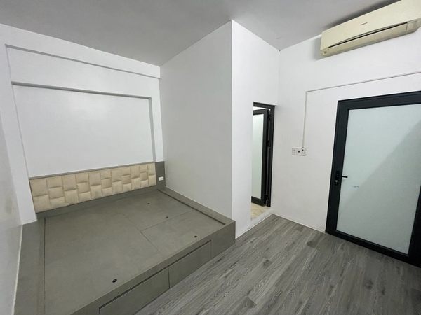 【NHÀ 5 TẦNG MẶT NGÕ TÂY SƠN - NGÃ TƯ SỞ】- 26m² - 5 Tầng + Tum - 3 PN Khép Kín - Vào Ở Ngay - Giá 7.9 Tỷ