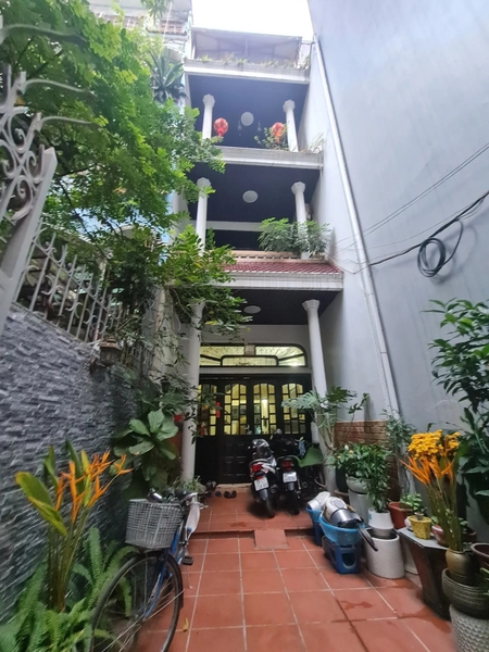 【BIỆT THỰ PHỐ 4 TẦNG - CẦU GIẤY】- Quan Hoa, Cầu Giấy - 78m² - 4PN - 2 Thoáng - Gara Ô Tô - Giá 23.7 TỶ