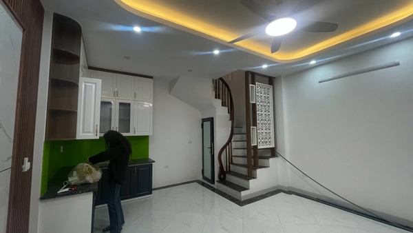 【NHÀ MỚI 5 TẦNG - MINH KHAI, HAI BÀ TRƯNG】- 34m² - 3 PN - Mặt Tiền Khủng - Ngõ Nông Thẳng - Giá 8.7 Tỷ