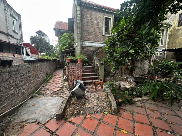 BÁN ĐẤT PHỐ Ỷ LAN - GIA LÂM: NGÕ Ô TÔ TRÁNH NHAU - DIỆN TÍCH 94.5M2 - PHÔI PHÂN LÔ ĐẦU TƯ CỰC ĐỈNH