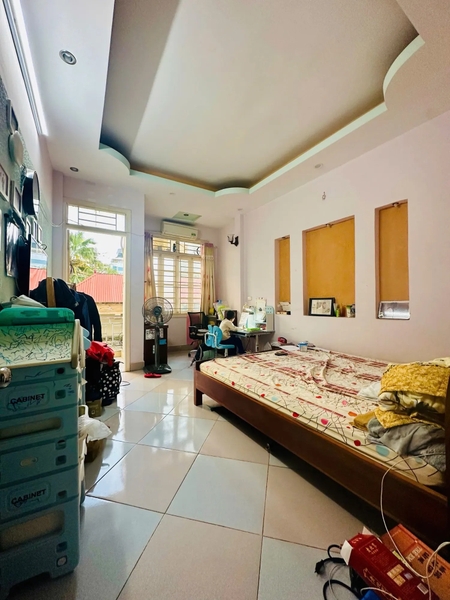 【NHÀ MỚI 4 TẦNG - KIM GIANG, THANH TRÌ】- 52m² - 4 PN - Ngõ 50m Ra Ô Tô Tránh - Sát KĐT The Manor - Giá 10.2 Tỷ